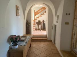 Maso Pallabazzer - Colle Santa Lucia, hotel in Colle Santa Lucia