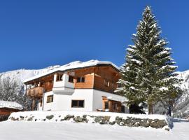 Aparthotels Berwang / Haus Wiesengrund, serviced apartment in Berwang