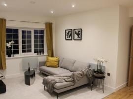 Luxury 2 Bed Apartment In The Heart Of Rochester, hotel near Rochester Castle, Rochester