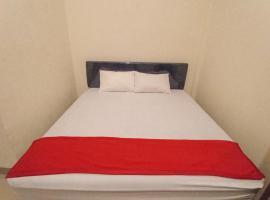 RedDoorz Syariah near Sentani City Square, hotel v destinaci Weversdorp