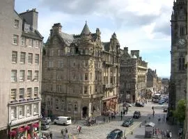 Royal Mile, Edinburgh - 2 Bedroom Apartment