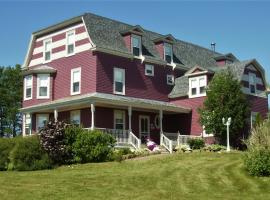 Hillcrest Hall Country Inn, inn in Port Hood