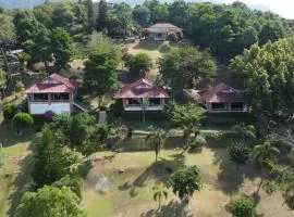 Freedom Estate sea view Apartments