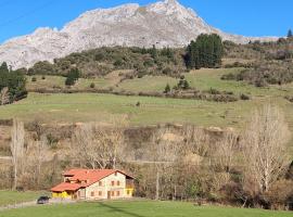 Casa Santa Leocadia, hotell sihtkohas Tama huviväärsuse Santa Maria de Lebeña Church lähedal