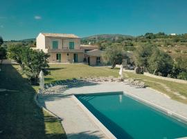 Relais Terre di Romanello, hotel u gradu 'Noto'