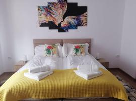 Happy House, apartamento em Hunedoara