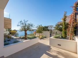 Sea Bliss Luxury Villa - Sevid, holiday home sa Sevid