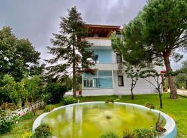 Splendid and Peaceful Chalet with Nature View in Iznik, Bursa, hotel a Esadiye