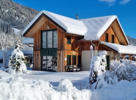 Wellness Chalet Bell a Mur, отель в городе Мурау