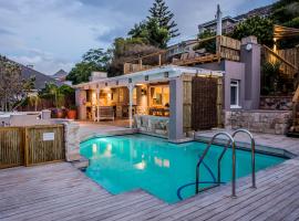 52 on Fish Hoek, rumah tamu di Cape Town