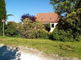 Maison charmante à Nadillac avec piscine privée
