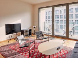 Prague Days - Spacious Apartment with Balcony by the Vltava river in Karlin, hotel i Prag