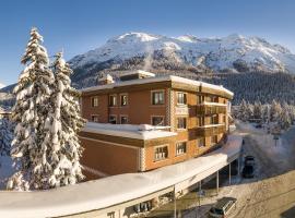 Hotel Corvatsch, hotel in St. Moritz