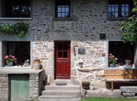 Le Mas Bellanger, B&B in Saint-Pierre-Chérignat