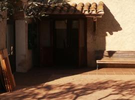 Casa rural, masia antigua restaurada
