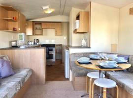 Sycamore Caravan, holiday home in Mullion