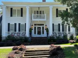 Bama Bed and Breakfast - Magnolia Family Suite