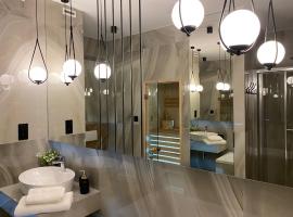 Family & Business Sauna Apartments No 7 Leśny nad Zalewem Cedzyna Unikat - 3 Bedroom with Private Sauna, Bath with Hydromassage, Terrace, Garage, Catering Options, hotel en Kielce