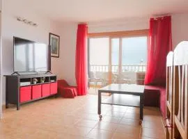 DARUMA APARTMENTS 2-Bedroom Duplex with Sea Views