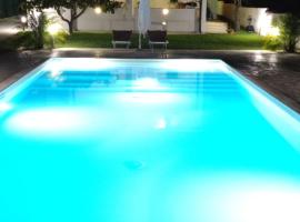 F&egrave;deli House Sea