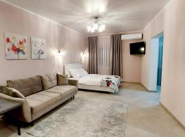 1 кк люкс лофт студия, place to stay in Mykolaiv