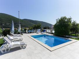 Villa Celenca, hotel v destinaci Mokošica