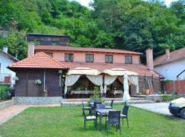 Podrum Miljević, ubytovanie typu bed and breakfast v destinácii Ledinci