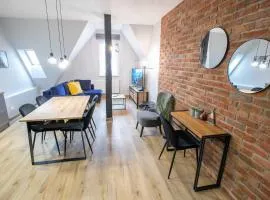 Loft 33