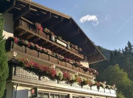 Gasthof Pension Kohlplatzl, homestay in Hopfgarten in Defereggen