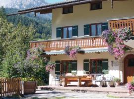 Haus Hirschpoint Ferienwohnungen, hotel v destinaci Ramsau