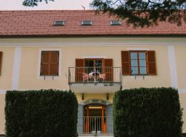 Dvorec Jeruzalem, ξενοδοχείο σε Ivanjkovci