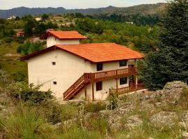 La Ponderosa Cumbrecita, apartment in La Cumbrecita