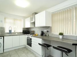 Dorchester House, holiday rental in Coventry