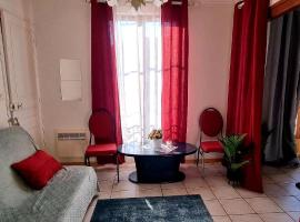 Sympa Appartement avec 2 chambres séparées: Persan şehrinde bir otel