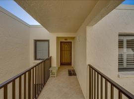 Sea Oats 352 Apartment, מלון בבוקה גרנדה