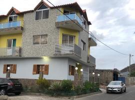 Dunas De Areia Preta, casa de hóspedes em Ribeira da Prata