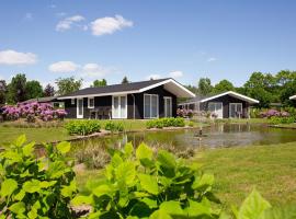 Nice chalet on the water in the Brabant Kempen、フェルトホーフェンのホテル