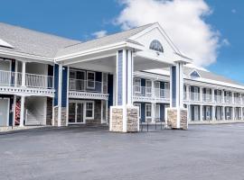 Hilltop Inn & Suites - North Stonington, готель у місті Норт-Стонінгтон