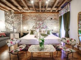 Vitrum - Como Luxury Suites, kh&aacute;ch sạn sang trọng ở Como