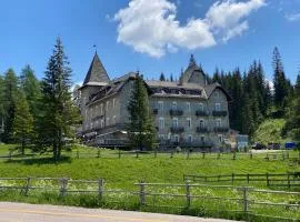 Hotel Castel Latemar