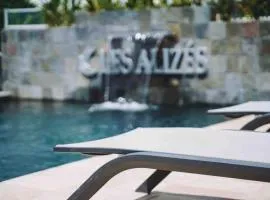 Les Alizés Bleus - Cosy appartement avec piscine
