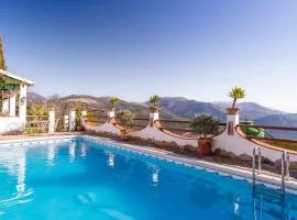 Stunning Home In Iznajar With Wifi