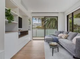 Modern, north-east facing, 2-bed apartment