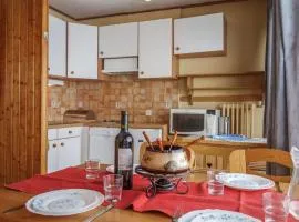 Apartment Les Pistes - Lavachet-2 by Interhome