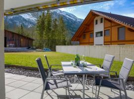 Apartment Terrasse by Interhome, hotel u gradu Kandersteg