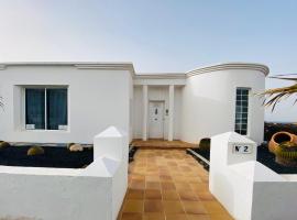 Mision Costa, hotel in Corralejo