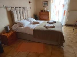 Chambres D'Hotes "Les Chiens Verts", jardin, terrasse, parking priv&eacute;