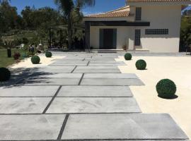 Villa Green garden, hotel v destinaci Carlentini