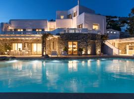 Villa Ker by Ethos Hospitality- 5 Bedrooms, resort en Mykonos ciudad