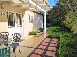 Seashell Cottage, Hotel in Hermanus